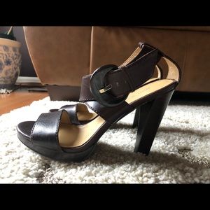 These shoes are simply too high for my taste.